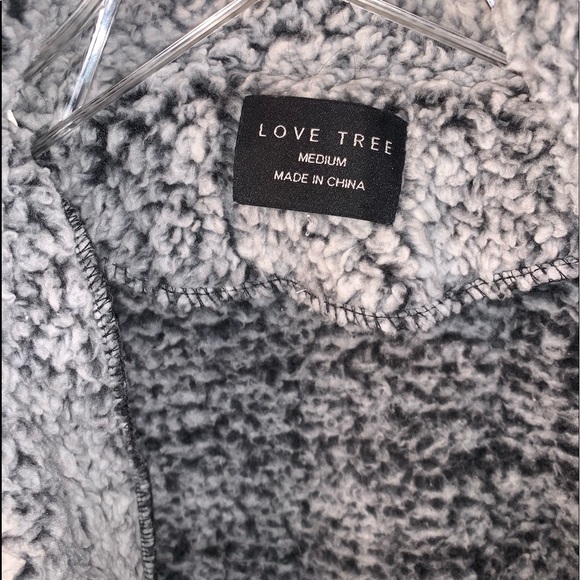 Long line pea coat style Sherpa jacket - Picture 2 of 2